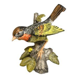 VTG 1982 Pekin Robin Bird Leafy Branch UCTCI Japan Bisque‎ Figurine Realistic 5"